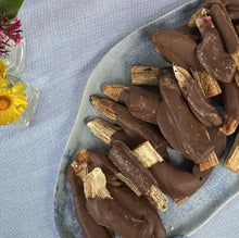 Maple Moon - Carob Dried Banana
