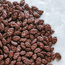 Choc Pumpkin Seed Dark 1kg
